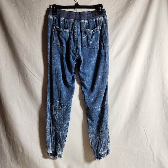 RVCA Distressed Jogger Womens M Blue Denim Look Thrashed See Pictures - Picture 2 of 11